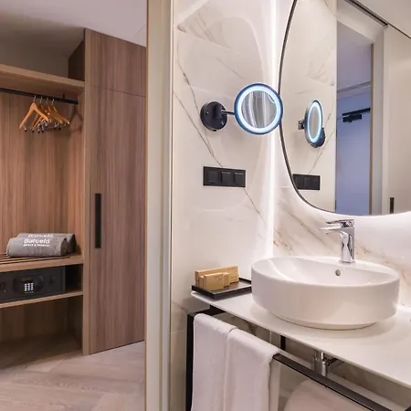 Hotel Barcelo Oldtown Funchal (Madeira)